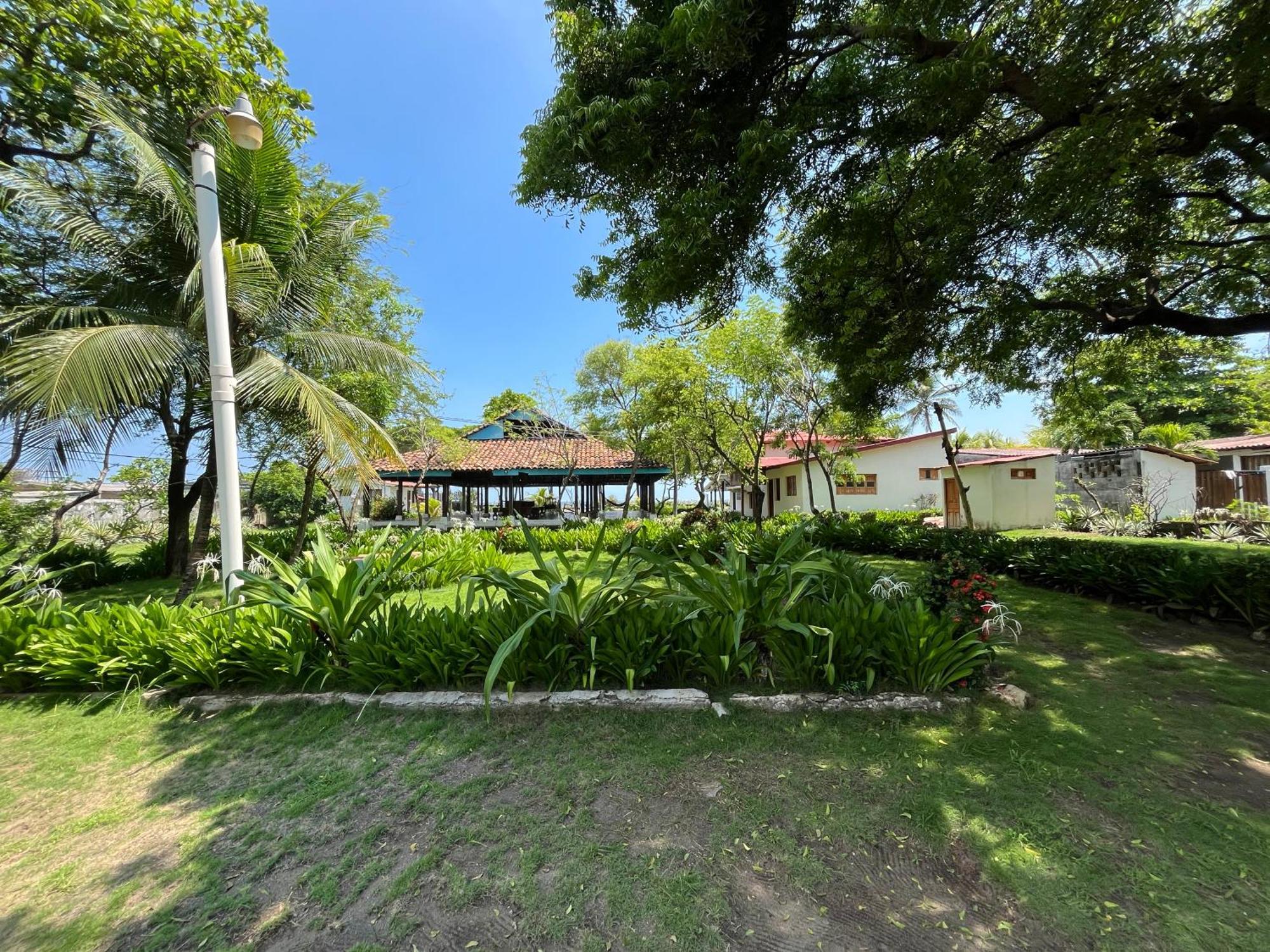 Casa De Playa Los Moncada León エクステリア 写真